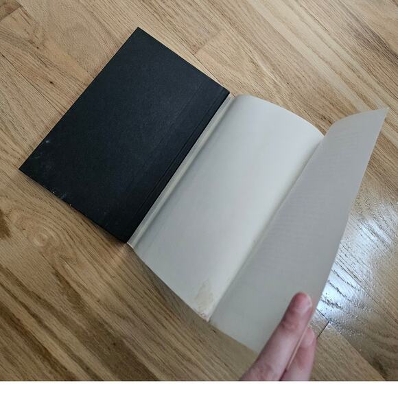 The Ship Who Sang by Anne McCaffrey ~ Hardcover ~ 1969 Edition ~ 0345334310 - Picture 12 of 12